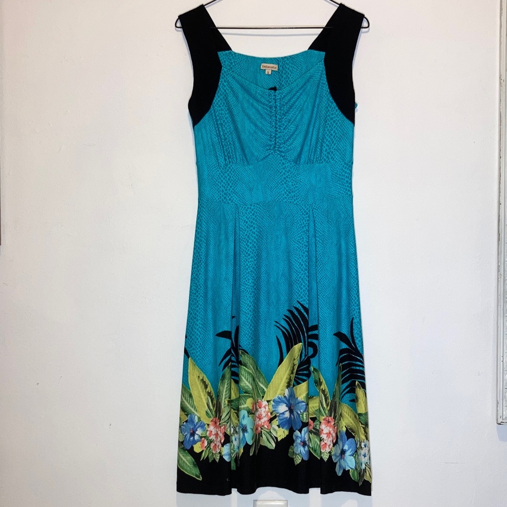 Bellanatur Berlin Dress Small never worn